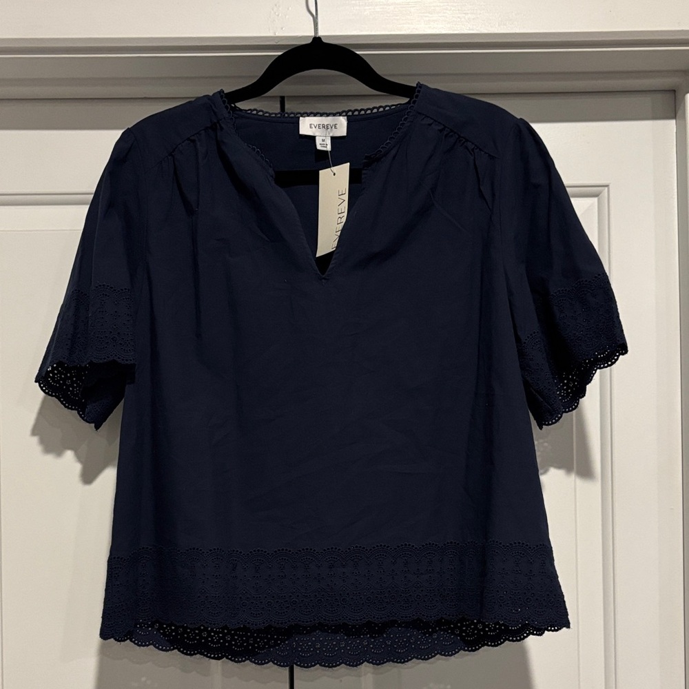 Evereve Blair Cut Work Top